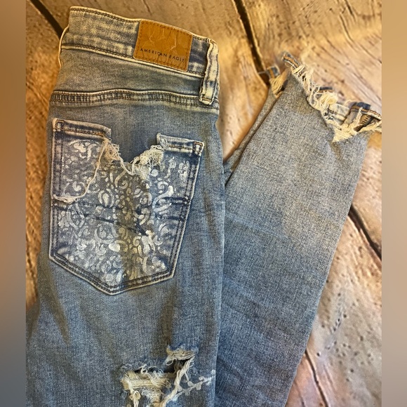HAND PAINTED BY ME American Eagle Outfitters Distressed Blue Skinny Jeans - Picture 12 of 13
